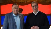 ВУЧИЋ СЕ САСТАО СА ДОДИКОМ Председник дао реч: Србија ће увек бити уз Српску ВУЧИЋ СЕ САСТАО СА ДОДИКОМ Председник дао реч: Србија ће увек бити уз Српску