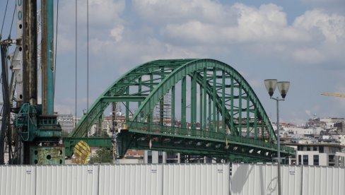 НА РАДОСТ СВИХ ГРАЂАНА БЕОГРАДА: Освануће 2026. нови велелепни мост, а мржња ће да настави да раздире мрзитеље