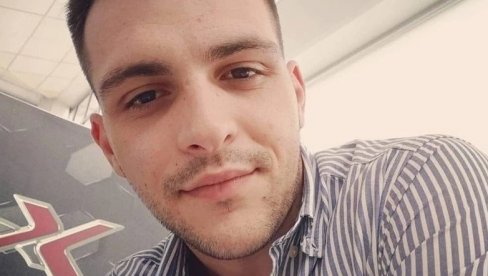 UMESTO DA GA ŽENE, DANAS GA SAHRANILI: Tužan ispraćaj mladića koji se utopio na Lefkadi (VIDEO) UMESTO DA GA ŽENE, DANAS GA SAHRANILI: Tužan ispraćaj mladića koji se utopio na Lefkadi (VIDEO)