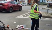 ZAKUCAO SE BICIKLOM U KAMION: U Paraćinu povređen stariji muškarac