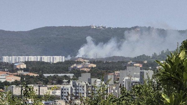 ЈЕЗИВИ СНИМЦИ ПАДА АВИОНА У ЈУЖНОЈ КОРЕЈИ: Нема преживелих, откривени детаљи (ФОТО/ВИДЕО) ЈЕЗИВИ СНИМЦИ ПАДА АВИОНА У ЈУЖНОЈ КОРЕЈИ: Нема преживелих, откривени детаљи (ФОТО/ВИДЕО)