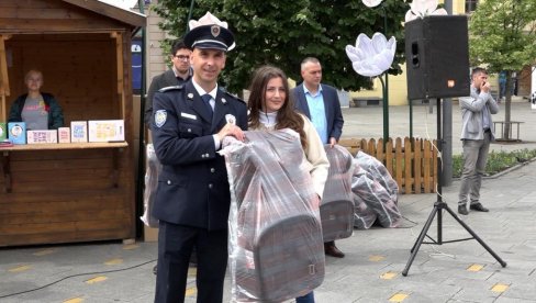 AUTO SEDIŠTA ZA BEBE: Tradicionalna akcij au Zrenjaninu