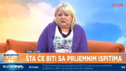 DIREKTORKA GIMNAZIJE IZNELA JEZIVE POSLEDICE BLOKADA: Roditelji se mešaju u nastavni proces, deca prave plenume, izlaze sa časova... DIREKTORKA GIMNAZIJE IZNELA JEZIVE POSLEDICE BLOKADA: Roditelji se mešaju u nastavni proces, deca prave plenume, izlaze sa časova...