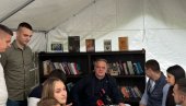 Ministar Dejan Vuk Stanković u poseti studentima koji žele da uče