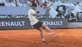 DŽUMHUR NA KORAK OD PODVIGA: Fantastičan meč na Šatrijeu između Damira i Alkaraza DŽUMHUR NA KORAK OD PODVIGA: Fantastičan meč na Šatrijeu između Damira i Alkaraza