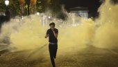 UŽASNE SCENE! Maloletnik (17) brutalno izboden na proslavi titule Lige šampiona PSŽ