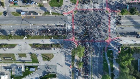 IŽIVLJAVANJE BLOKADERA: NJih 1000 maltretira građane Novogi Sada