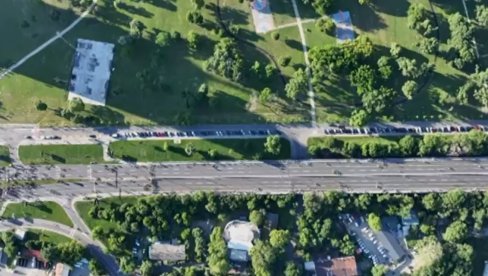 BLOKADERI TERORISTI: Snimci dronom - evo koliko njih upravo teroriše prestonicu (FOTO)