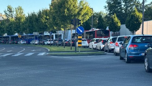 NEMA SNAGE DA TRPIM BLOKADE Krulj: Obični, normalni ljudi više nemaju razumevanja za ovakvo postupanje NEMA SNAGE DA TRPIM BLOKADE Krulj: Obični, normalni ljudi više nemaju razumevanja za ovakvo postupanje
