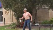 TERORISTIČKI NAPAD U AMERICI: Muškarac zapalio žive ljude, urlao bez majice i bacao molotovljeve koktele, ima mrtvih (FOTO/VIDEO)