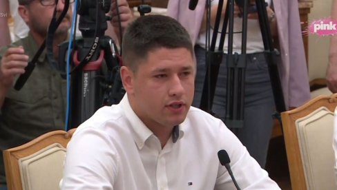 BLOKADERI UNIŠTILI GODINU KOJA JE NENADOKNADIVA Pavlović: Jednostavno nemamo kuda i zato smo se odlučili na poslednji korak - štrajk glađu