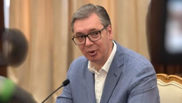 ДОЛАЗИ ВРЕМЕ ЗА ОДГОВОРНОСТ Вучић: Јуче је више вас било у Пионирском парку, него на свим мостовима заједно ДОЛАЗИ ВРЕМЕ ЗА ОДГОВОРНОСТ Вучић: Јуче је више вас било у Пионирском парку, него на свим мостовима заједно