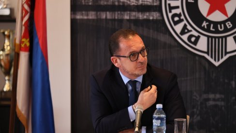 PREDRAG MIJATOVIĆ GRMI! NJegovo ponašanje ne zaslužuje da nosi dres tako velikog kluba PREDRAG MIJATOVIĆ GRMI! NJegovo ponašanje ne zaslužuje da nosi dres tako velikog kluba