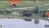 UKRAJINCIMA UKRALI OKLOPNJAK: Ruski izviđači upali u vozilo i odvezli ga na očigled vozača (VIDEO)