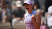 ИГА ШВЈОНТЕК УБЕДЉИВА, АНДРЕЈЕВА ЕЛИМИНИСАНА: Пољакиња је у осмини финала Вухана
