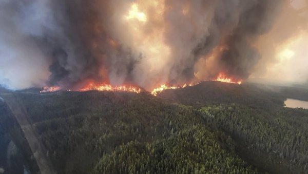 ОН ЈЕ ОДГОВОРАН ЗА ПОЖАР: Утврђено ко је изазвао ватру на западу Канаде ОН ЈЕ ОДГОВОРАН ЗА ПОЖАР: Утврђено ко је изазвао ватру на западу Канаде