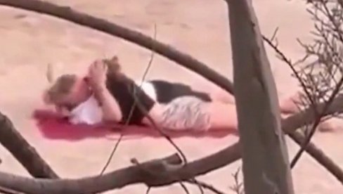 NEMAČKI PROSTAK! Bastijan Švajnštajger uhvaćen kako se vaćari sa novom devojkom na sred plaže (VIDEO) NEMAČKI PROSTAK! Bastijan Švajnštajger uhvaćen kako se vaćari sa novom devojkom na sred plaže (VIDEO)