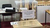 IZBORI U KOSJERIĆU I ZAJEČARU: Poznato koliko je ljudi izašlo na birališta; Opozicija počela sa skandalima