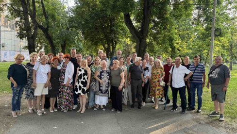 POLA VEKA MALE MATURE: Skup bivših učenika zrenjaninske OŠ  Žarko Zrenjanin