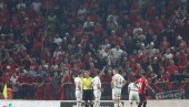 PETROVIĆ BACIO ALBANCE U OČAJ: Pogledajte reakciju na odbranjen penal u meču Albanija-Srbija (VIDEO) PETROVIĆ BACIO ALBANCE U OČAJ: Pogledajte reakciju na odbranjen penal u meču Albanija-Srbija (VIDEO)