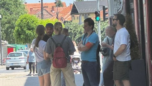 TOLIKO O NEPRISTRASNOSTI CRTA: Viđeni sa blokaderima u Zaječaru (FOTO)