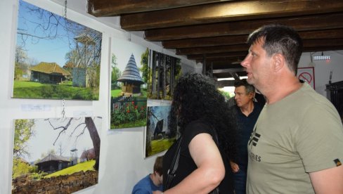 ПОСТОЈАН ДУХ ПОД ДРВЕНИМ СВОДОМ: Неготински Историјски архив издао монографију о црквама брвнарама у Србији аутора Станка Костића