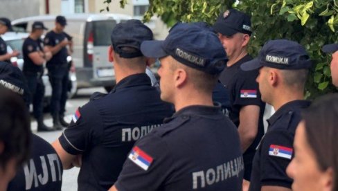 ЗБОГ НАПАДА НА ПОЛИЦИЈУ ПРЕТИ ИМ ЗАТВОР: Тужилаштво отворило истрагу против Драгане Ракић, Данијеле Несторовић и Јелене Милошевић