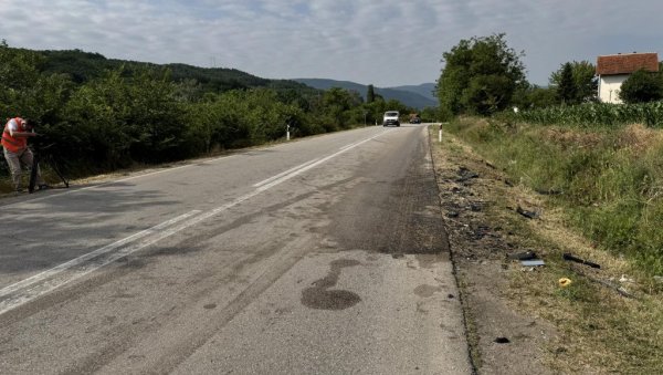 ДЕТАЉИ ТРАГЕДИЈЕ КОД МАЛЧЕ: Породица са ћеркама кренула на море - Једно дете страдало, друго повређено ДЕТАЉИ ТРАГЕДИЈЕ КОД МАЛЧЕ: Породица са ћеркама кренула на море - Једно дете страдало, друго повређено
