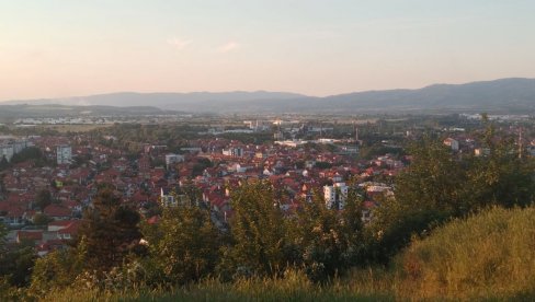 SIRENE ZA JAVNO UZBUNJIVANJE: Funkcionalna proba sistema u Leskovcu i Vlasotincu SIRENE ZA JAVNO UZBUNJIVANJE: Funkcionalna proba sistema u Leskovcu i Vlasotincu
