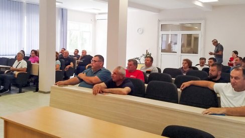 ЗА ПОДСТИЦАЈЕ 10 МИЛИОНА: У Кладову обезбеђене нове субвенције пољопривредним произвођачима
