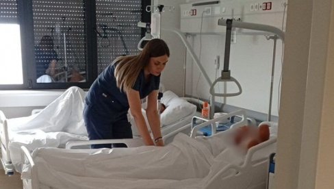 PRVI PACIJENTI VEĆ U NOVOM DELU: Renoviranje Opšte bolnice u Leskovcu nastavlja se po fazama PRVI PACIJENTI VEĆ U NOVOM DELU: Renoviranje Opšte bolnice u Leskovcu nastavlja se po fazama