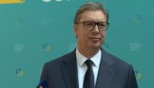 “СВИ ХОЋЕ ДА РАДИКАЛИЗУЈУ, ВЕРОВАТНО ЋЕ ДА ПОСТАНУ НИНЏЕ У МЕЂУВРЕМЕНУ”: Вучић одговорио блокадерима