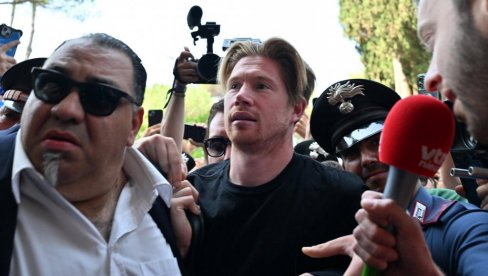 ШОК ЗА ШАМПИОНА ИТАЛИЈЕ: Кевин Де Брујне дебитовао у поразу Наполија од трећелигаша