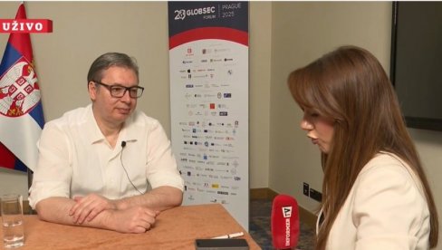 PREDSEDNIK IZ PRAGA: Srbija se vratila na stabilan put, blokaderi ne mogu da vrate zemlju u 2000. godinu PREDSEDNIK IZ PRAGA: Srbija se vratila na stabilan put, blokaderi ne mogu da vrate zemlju u 2000. godinu