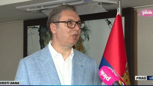 СКАНДАЛ ЈЕ ШТО СУ ИЗ ПРИТВОРА ПУШТЕНА ДВОЈИЦА НАСИЛНИКА Вучић о нападу на новинаре СКАНДАЛ ЈЕ ШТО СУ ИЗ ПРИТВОРА ПУШТЕНА ДВОЈИЦА НАСИЛНИКА Вучић о нападу на новинаре