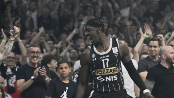 ГОТОВО ЈЕ: Бонга напустио репрезентацију и кренуо пут Београда