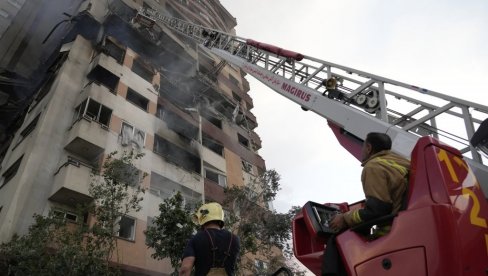 RAT NA BLISKOM ISTOKU - OPERACIJA USPON LAVA:  Otkriven identitet ubijenih naučnika - Netanjahu se oglasio posle napada (FOTO/VIDEO)