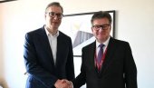 ВУЧИЋ НА ФОРУМУ ГЛОБСЕЦ: Серија важних састанака у Прагу - председник разговарао са Мирославом Лајчаком
