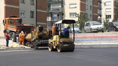 ZA UŽICE 217.5 MILIONA IZ LID PROJEKTA: Rekonstrukcija pet saobraćajnica ZA UŽICE 217.5 MILIONA IZ LID PROJEKTA: Rekonstrukcija pet saobraćajnica
