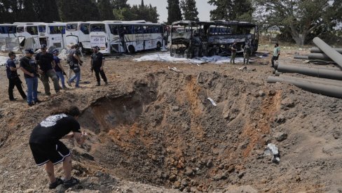 RAT NA BLISKOM ISTOKU: Kina upozorava SAD -  Troje ljudi izvučeno živo iz ruševina u Teheranu (FOTO/VIDEO)