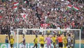 БОРУСИЈА НИЈЕ ЗНАЛА ШТА ЈУ ЈЕ СНАШЛО! Гигант из Дортмунда на Светском клупском првенству - био ђак на часу! БОРУСИЈА НИЈЕ ЗНАЛА ШТА ЈУ ЈЕ СНАШЛО! Гигант из Дортмунда на Светском клупском првенству - био ђак на часу!
