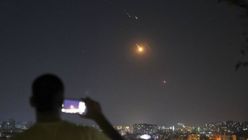 ХЕЗБОЛАХ ТВРДИ: Погодили смо израелску ваздухопловну базу код Тел Авива