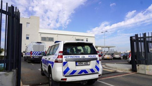 UHAPŠEN BRITANAC NA KIPRU: Osu mnjičen za terorizam i špijunažu UHAPŠEN BRITANAC NA KIPRU: Osu mnjičen za terorizam i špijunažu