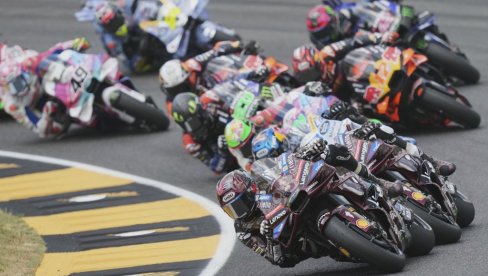 BRAĆA VLADAJU MOTOGP ŠAMPIONATOM! Muđelo video sjajnu trku, Banjaja može samo da sanja o prvom mestu zbog Marka i Aleksa Markeza