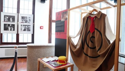 ŽIVI I KROZ NOVE GENERACIJE: Izložba u Ateljeu 212 povodom četiri decenije od smrti Zorana Radmilovića ŽIVI I KROZ NOVE GENERACIJE: Izložba u Ateljeu 212 povodom četiri decenije od smrti Zorana Radmilovića