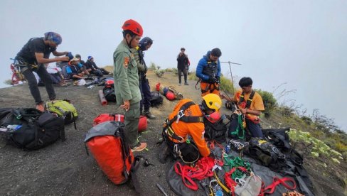 PRONAĐENO TELO BRAZILKE: Pala sa litice vulkana u Indoneziji