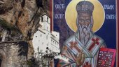 KATOLIKINJA OTIŠLA POD OSTROG: Ostala bez reči zbog doživljenog, molila se za zdravlje majke