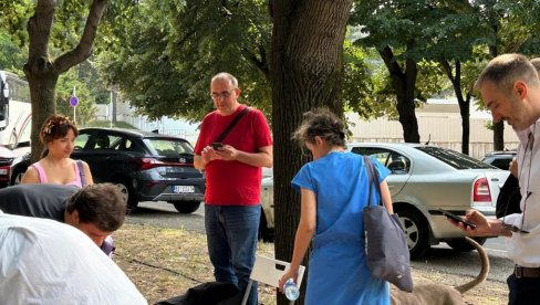 ГРУХОЊИЋ ГЛАВНА ЗВЕЗДА БЛОКАДЕРСКОГ ФЕСТИВАЛА КРОКОДИЛ: Овако почињу кампању да Србе прогласе за геноцидан народ