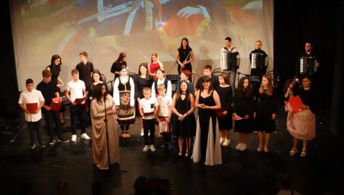 KOSOVO JE NAJSKUPLJA SRPSKA REČ: U Narodnom pozorištu u Somboru sinoć svečanom akademijom povodom godišnjice Kosovskog boja KOSOVO JE NAJSKUPLJA SRPSKA REČ: U Narodnom pozorištu u Somboru sinoć svečanom akademijom povodom godišnjice Kosovskog boja