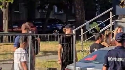 БЛОКАДЕРИ СА ПОЉОПРИВРЕДНОГ ФАКУЛТЕТА СРАМНО ПОРУЧИЛИ: Позивамо на хаос у целој Србији! БЛОКАДЕРИ СА ПОЉОПРИВРЕДНОГ ФАКУЛТЕТА СРАМНО ПОРУЧИЛИ: Позивамо на хаос у целој Србији!